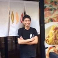 安達 俊介シェフ