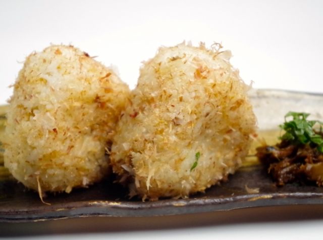 ヤマキかつおぶしきのこ味噌おにぎり 林 和貴シェフのレシピ シェフごはん