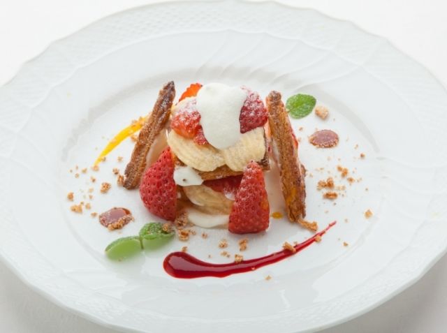 油絵 絵画 【苺のミルフィーユ】 】 油絵 絵画 【苺のミルフィーユ】br/】 【公式通販】