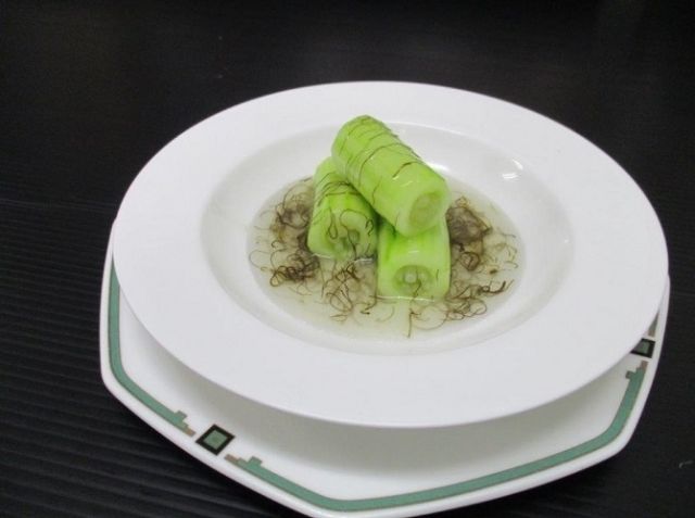 もやしの胡瓜詰め 髪菜ソース掛け 野上 博文シェフのレシピ シェフごはん