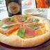 スイートコーンと生ハムのビアンコpizza