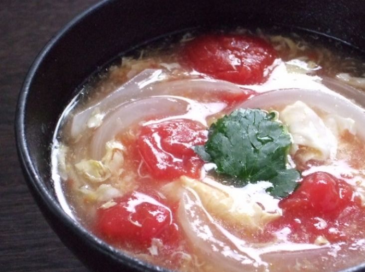 トマトと溶きたまごのスープ