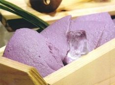 紫芋のクリーム豆腐